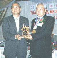 ̩��������������Ϊ��������ڰ佱